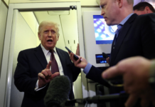 Donald Trump diz que negociações com Cuba continuam e que uma ação pode ocorrer após o Irã