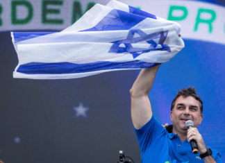 Flávio empolga na Marcha para Jesus, mas ainda precisa evitar o efeito fariseu