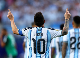 'É algo difícil de explicar', diz Scaloni sobre desempenho de Messi na Copa