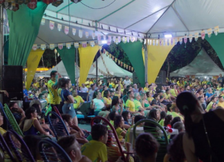 Praça do Choppão terá transmissão do jogo do Basil com samba e gastronomia