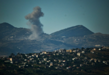 Ataques seguem no Líbano, apesar de cessar-fogo com Israel; 10 pessoas morreram, diz imprensa libanesa