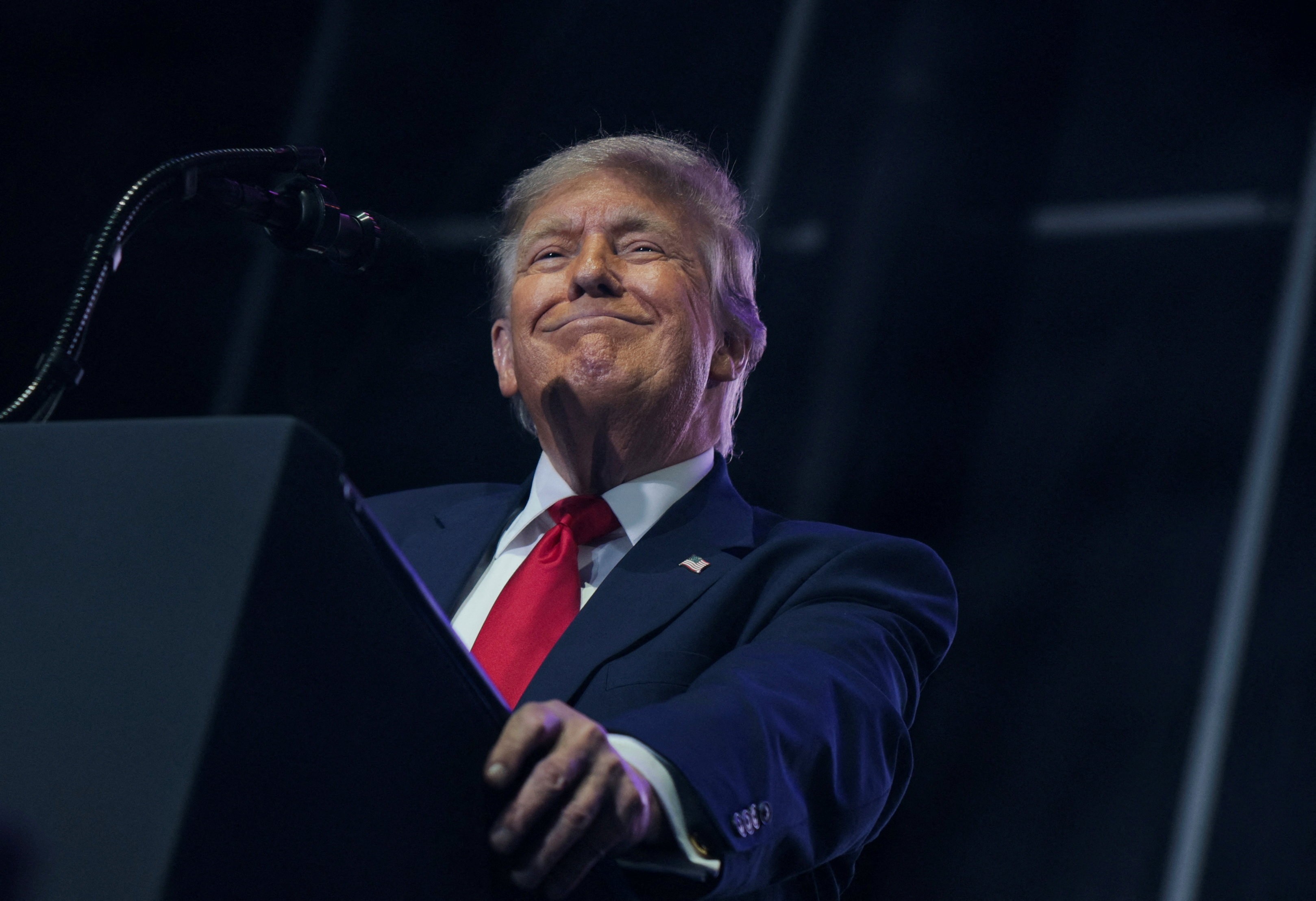 Trump adicionou mais de US$ 2 bilhões a seu patrimônio após voltar à Casa Branca