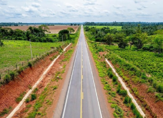 Governo de MT fecha pavimentação de 42,6 km entre Quatro Marcos e Lambari
