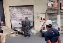 Motorista é assaltado na porta de casa, caça dupla e atropela bandidos; vídeo