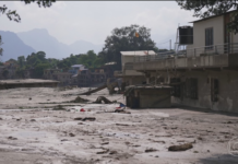 Número de mortos pelas enchentes no Nepal sobe para 676; reconstrução pode custar até R$ 26 bilhões