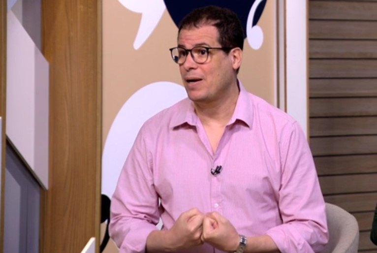"Brasil é capaz, mas não parece caminhar para superar polarização", afirma Pablo Ortellado